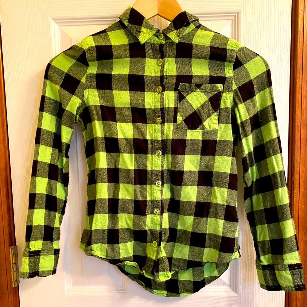 Justice Girls Size 10 Green and Black Flannel Button Down Shirt with Pocket